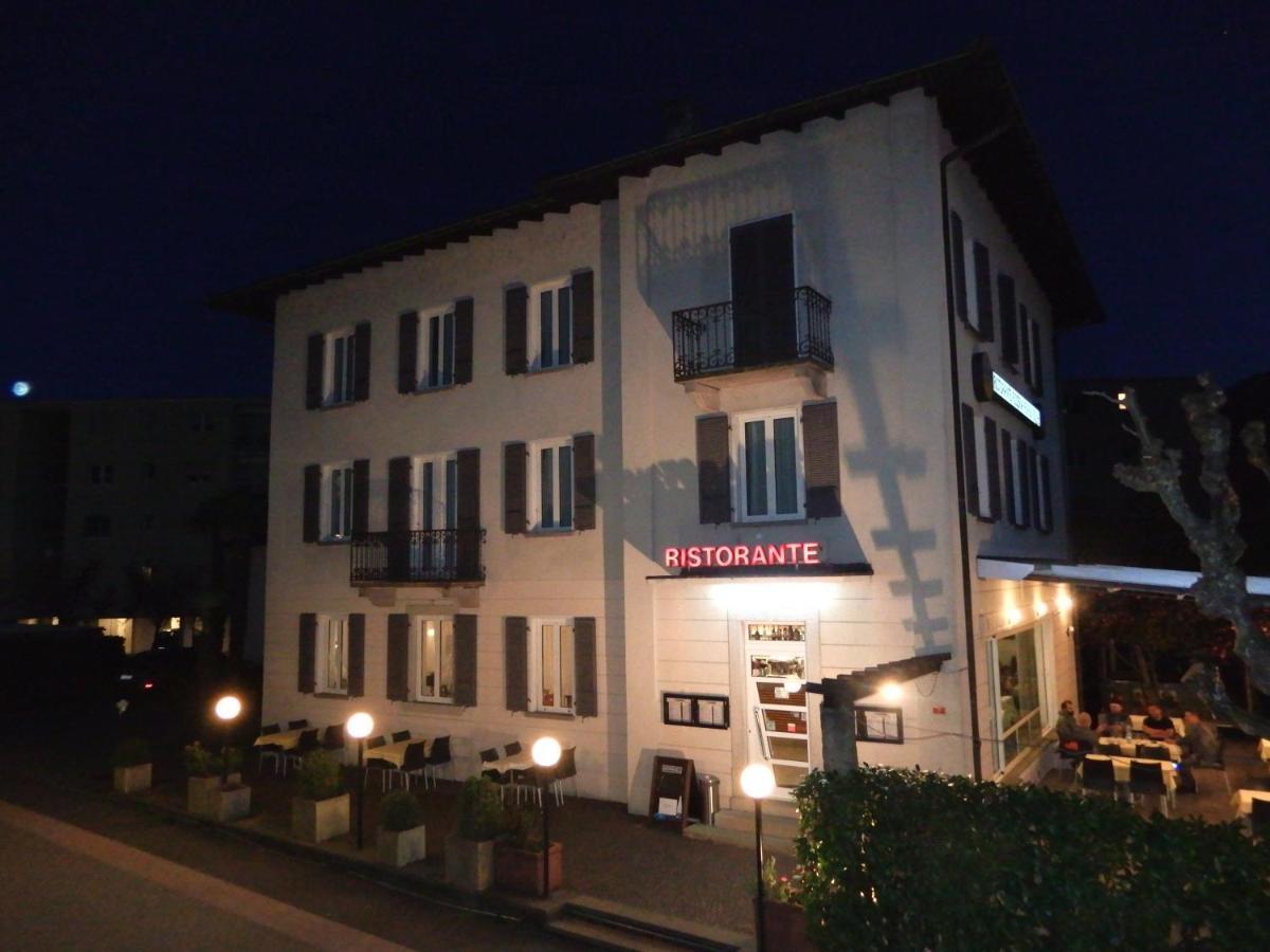 Bed and Breakfast Ristorante Ferrovieri Tenero-Contra Exterior foto