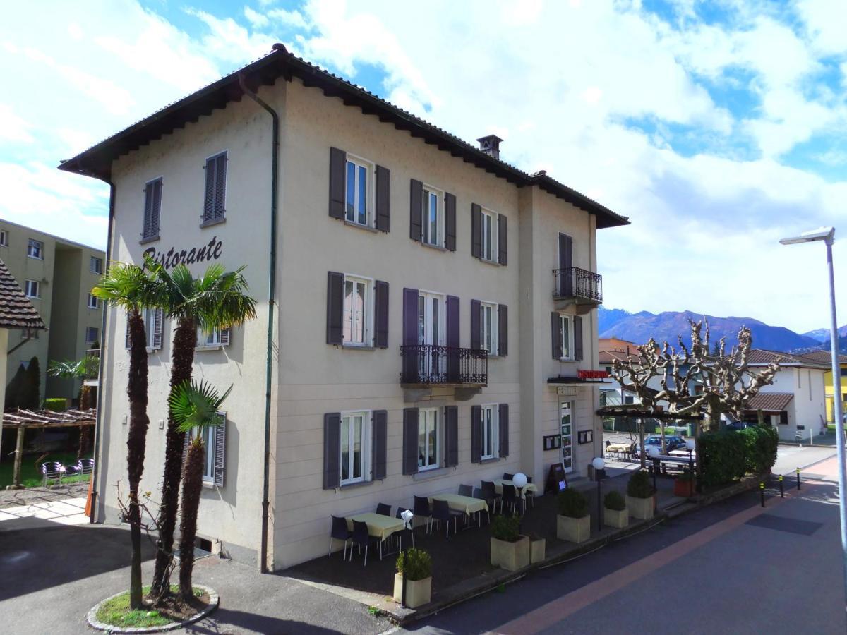 Bed and Breakfast Ristorante Ferrovieri Tenero-Contra Exterior foto